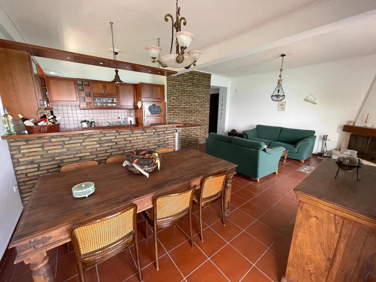Stunning Beachfront Apartment Stratos Nerantza Luaran gambar