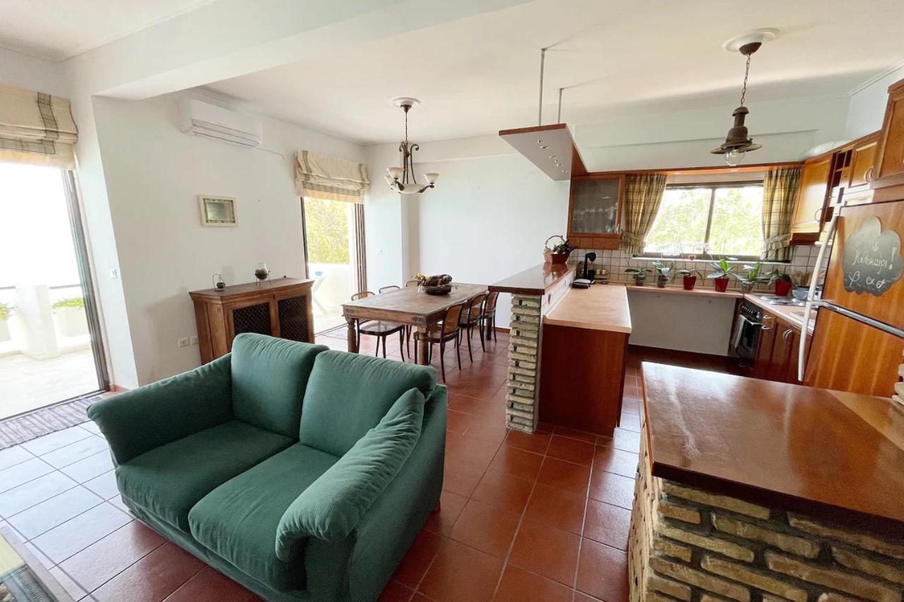 Stunning Beachfront Apartment Stratos Nerantza Luaran gambar