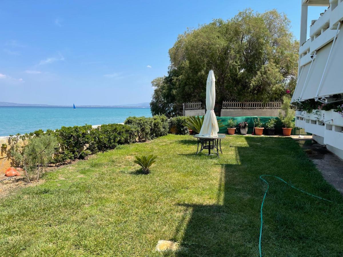 Stunning Beachfront Apartment Stratos Nerantza Luaran gambar